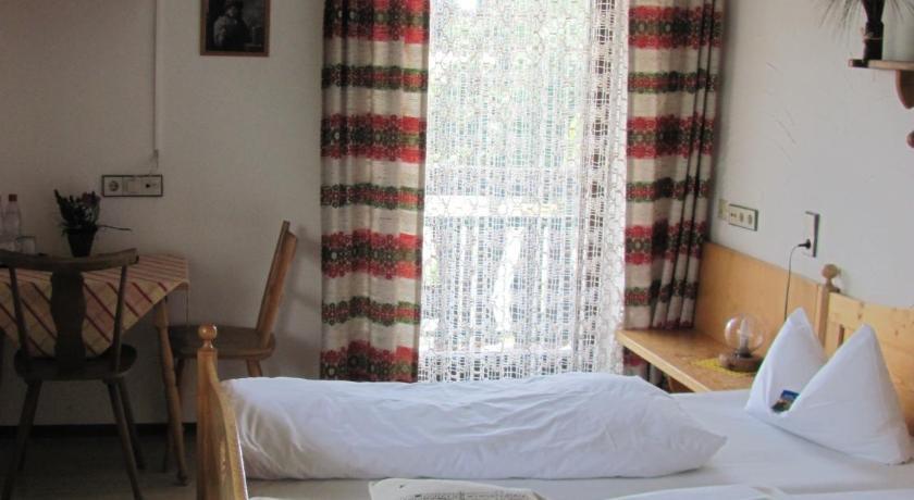 Hotel Negele Hohenfurch Room photo